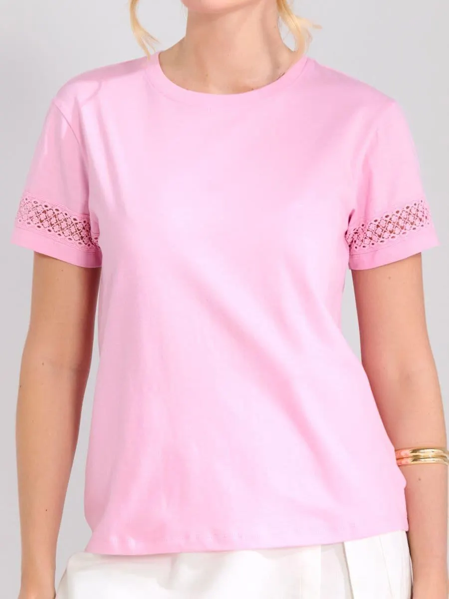 Tricou cu inserție ajurată