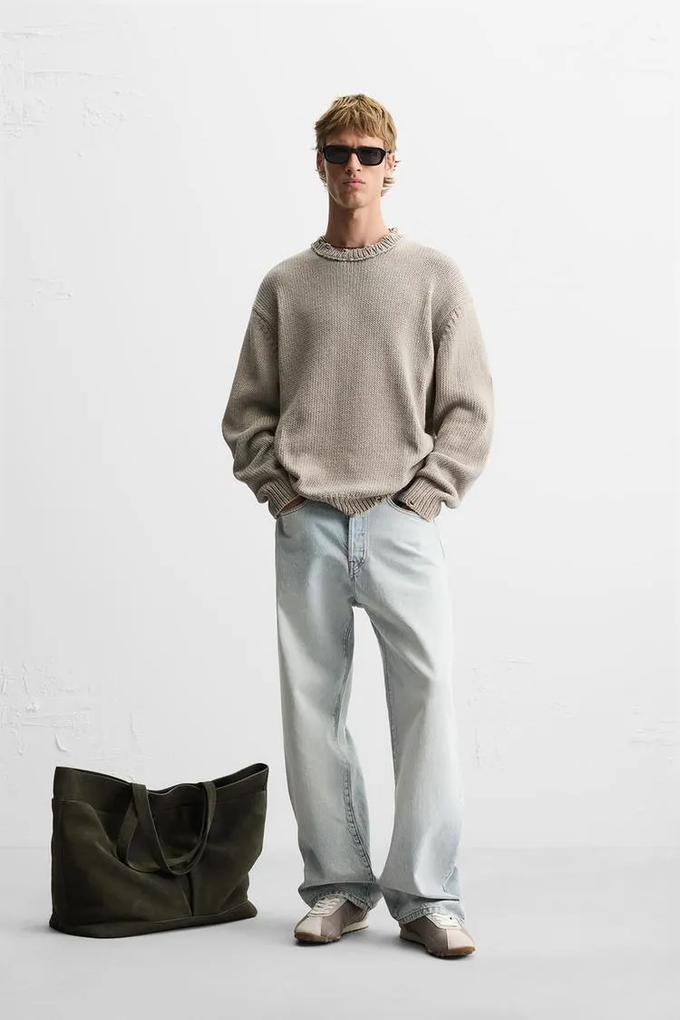 PULOVER CU EFECT DE RUPTURI