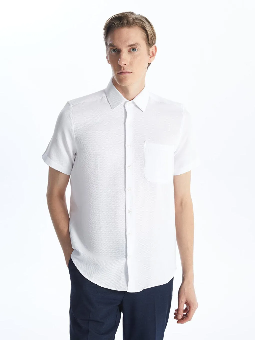 LCWAIKIKI Formal Cămașă Dobby pentru bărbați cu mânecă scurtă, regular fit
