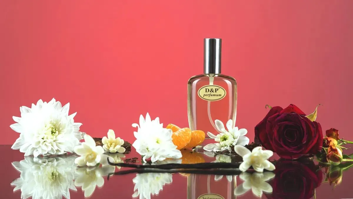 P9 - Eau de parfum femei