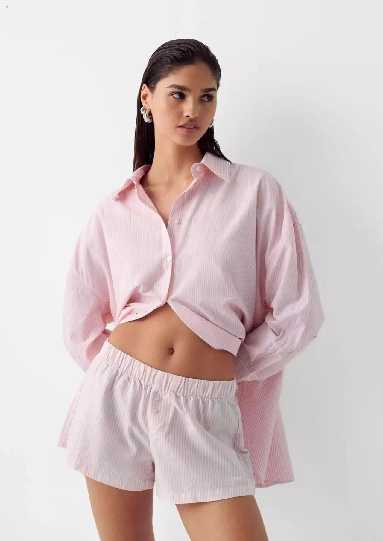 Catalog Bershka catalog - Women de la 1 aprilie până la 31 decembrie 2024 - Revista Pagina 16