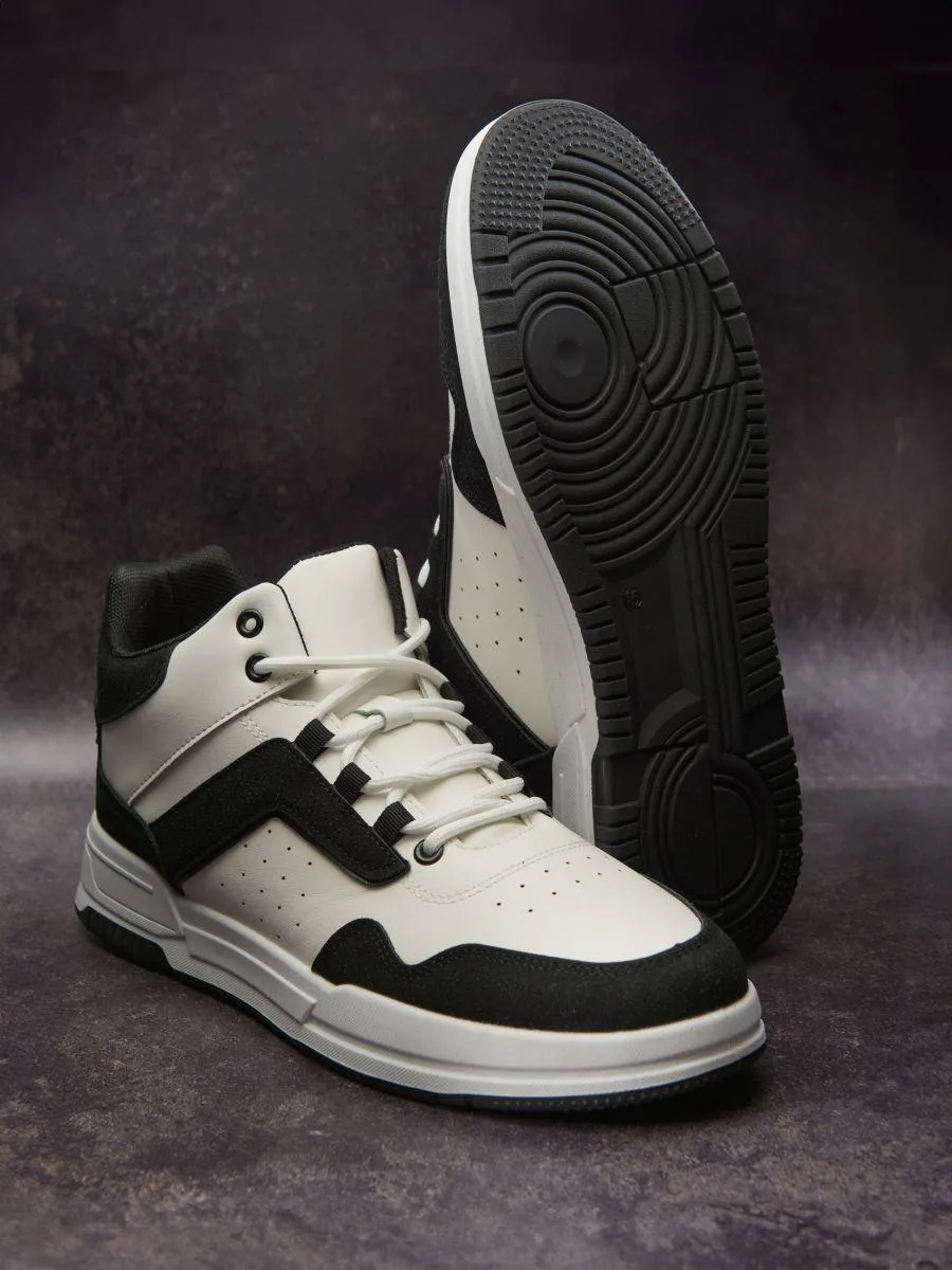 Pantofi sport înalți