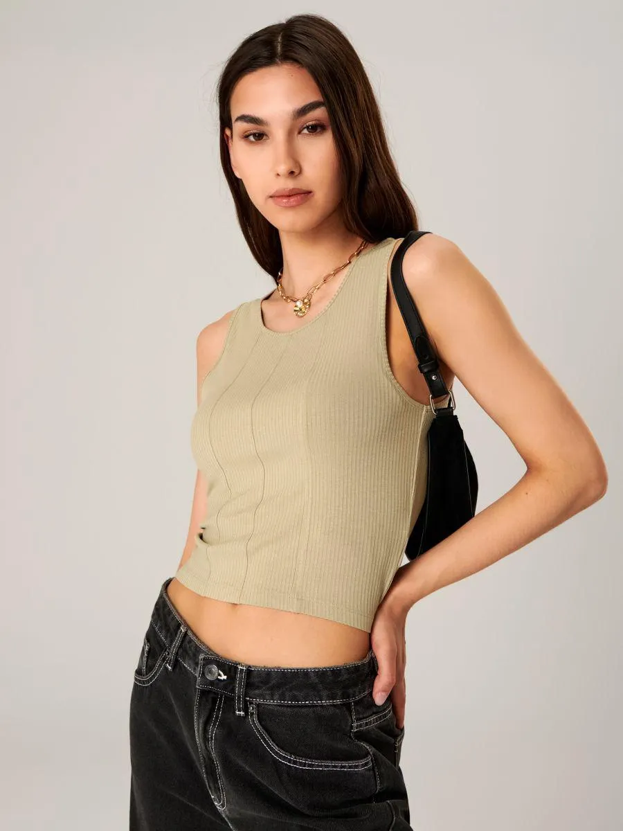 Top scurt din tricot striat