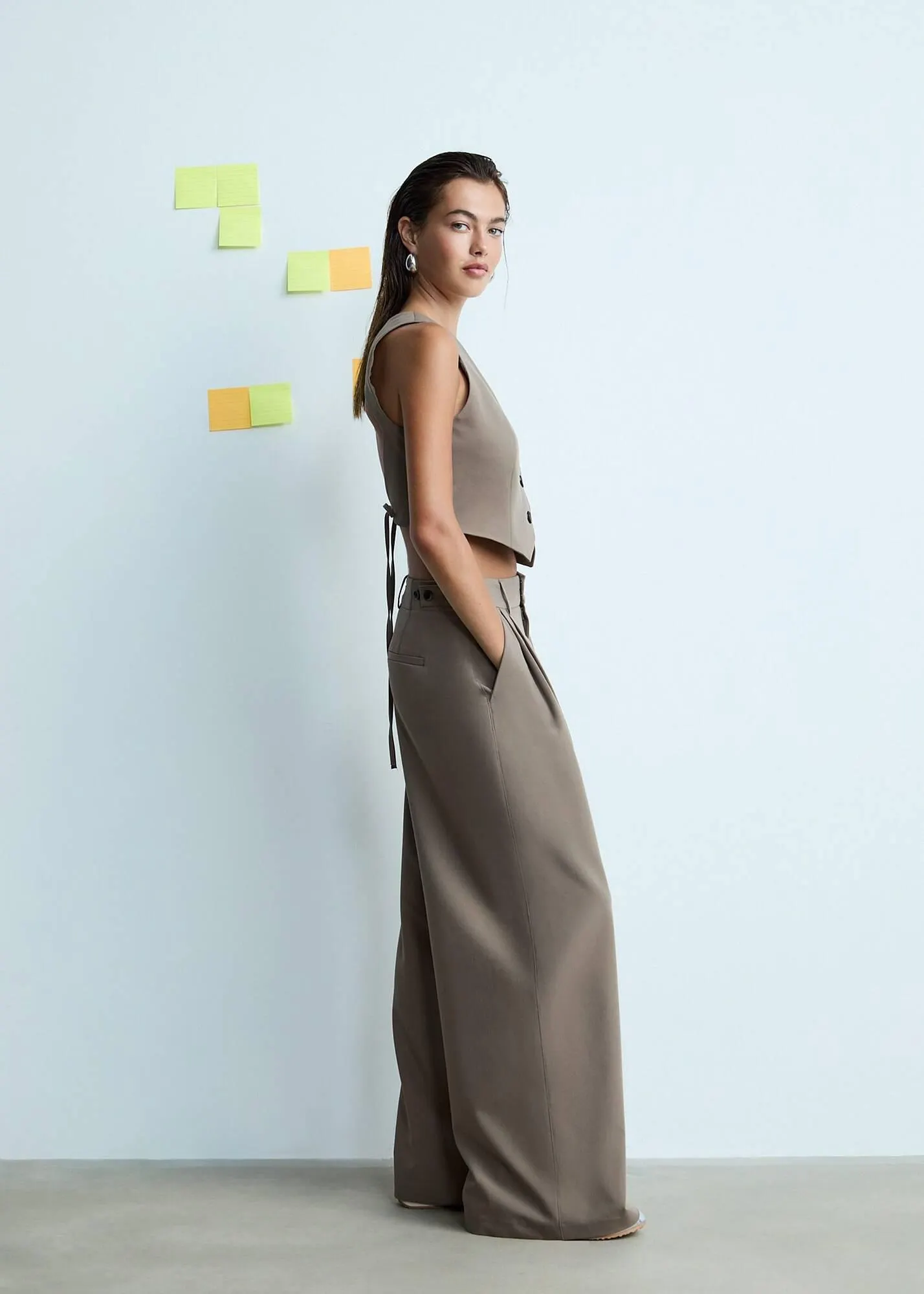 Catalog Catalog Stradivarius de la 12 septembrie până la 25 septembrie 2024 - Revista Pagina 10