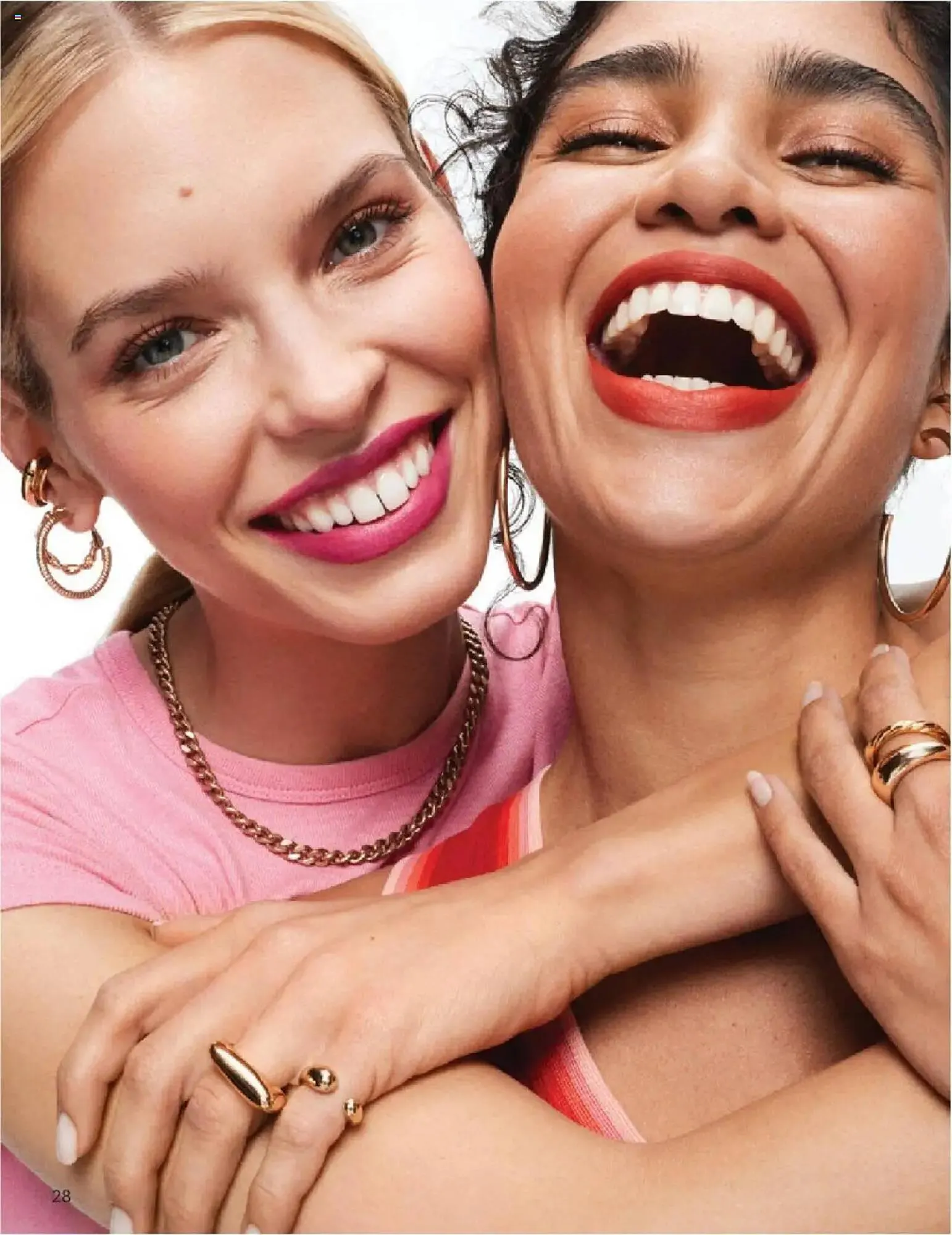 Catalog Catalog Avon de la 31 mai până la 30 iunie 2025 - Revista Pagina 28