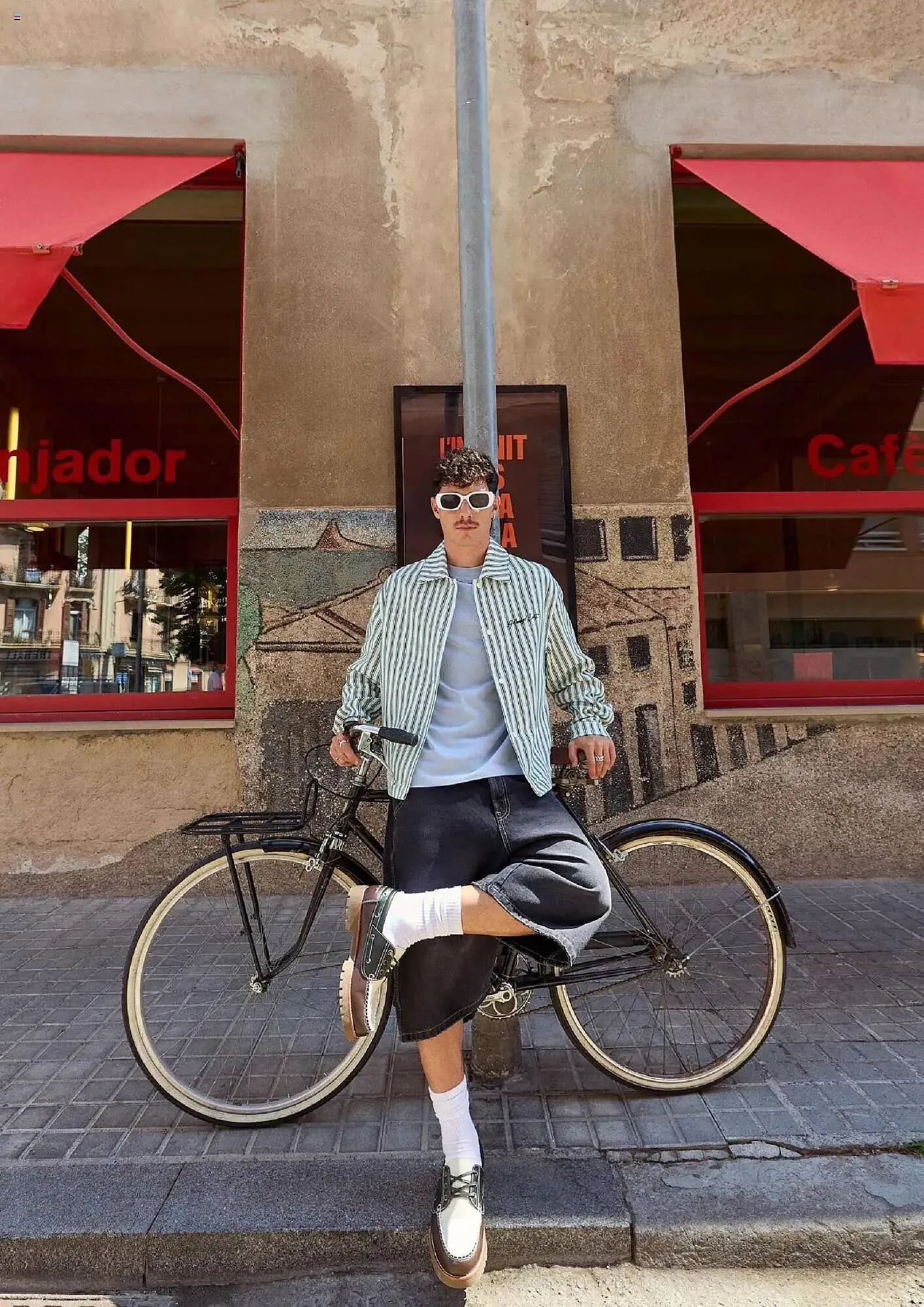 Catalog Catalog Bershka de la 31 iulie până la 31 august 2025 - Revista Pagina 12