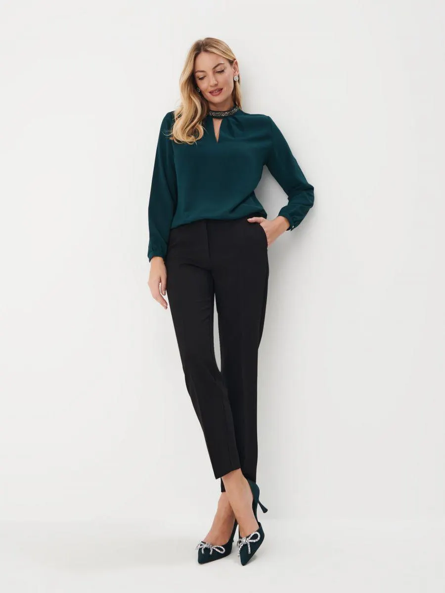 Pantaloni țigaretă