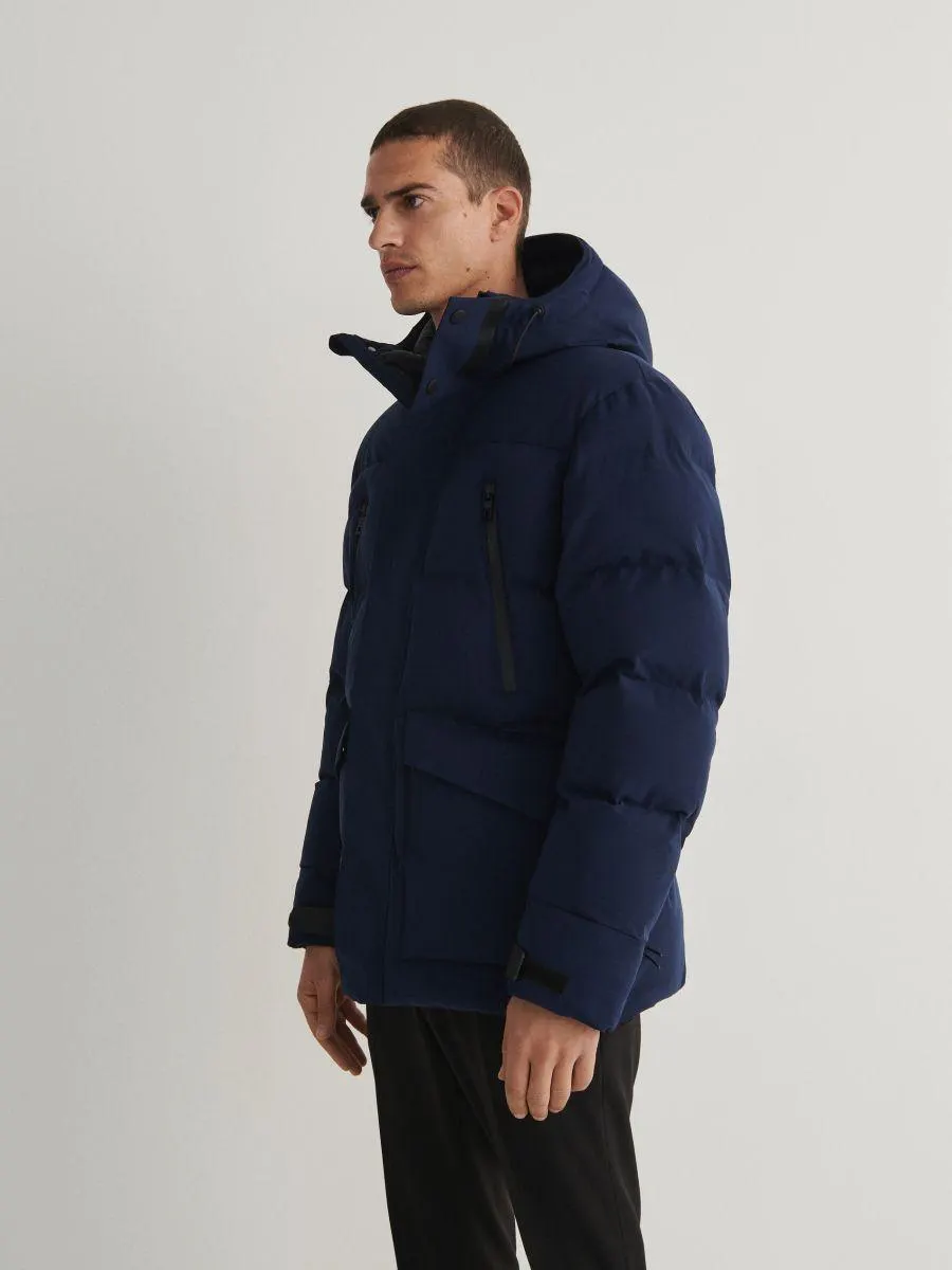 Geacă impermeabilă cu glugă