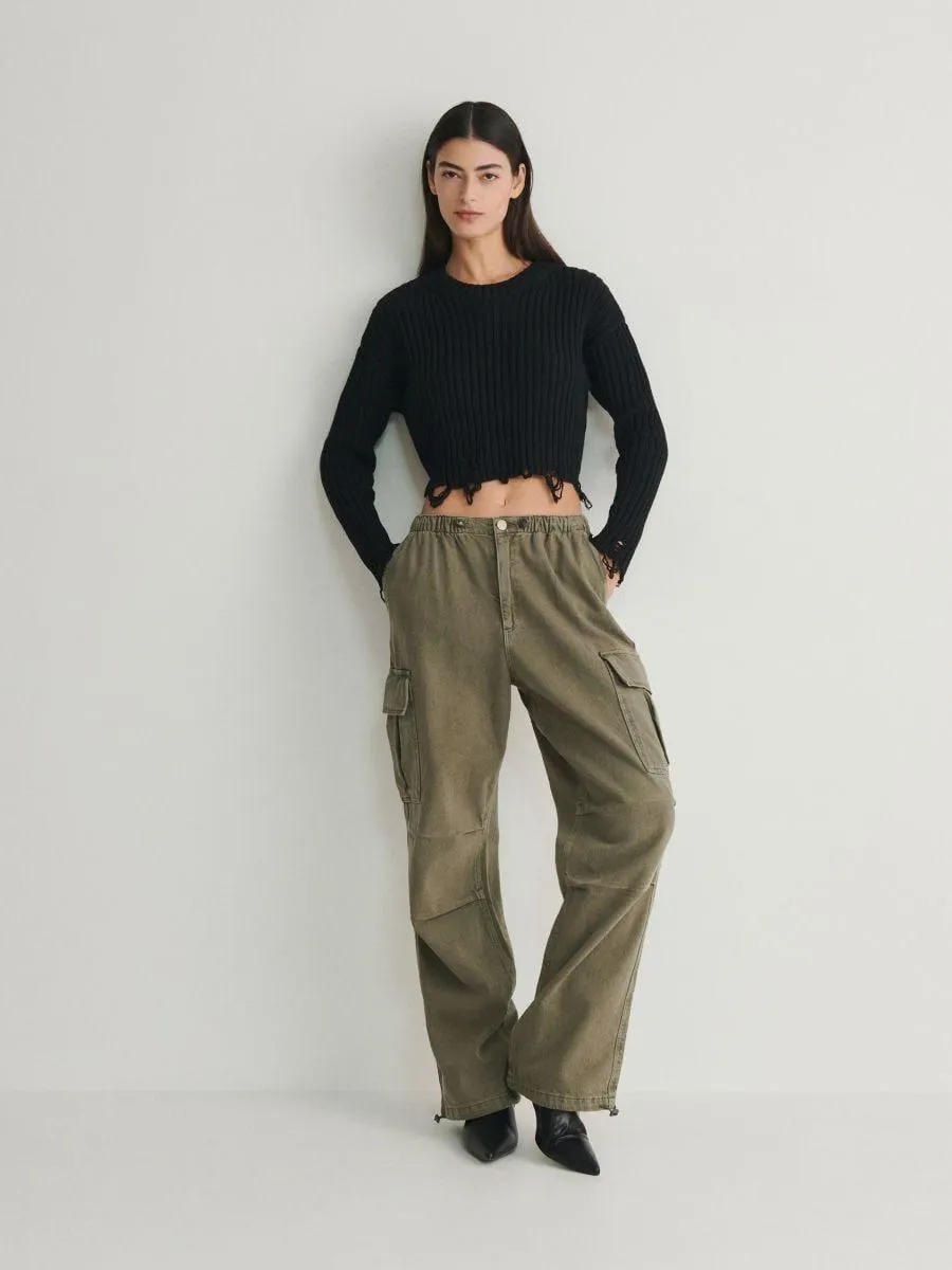 Pulover cu franjuri la tiv