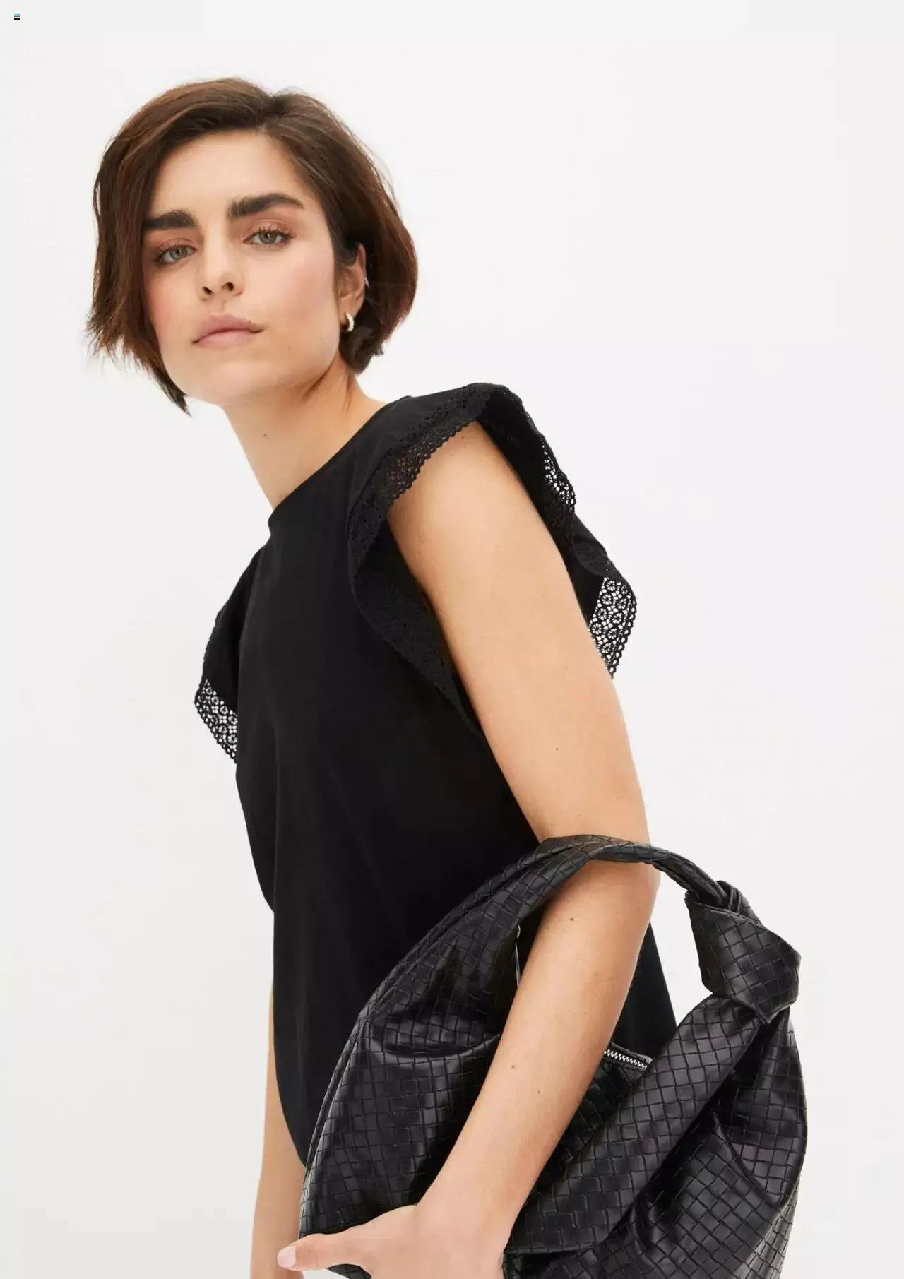 Catalog Catalog Bonprix de la 1 iunie până la 31 decembrie 2024 - Revista Pagina 4