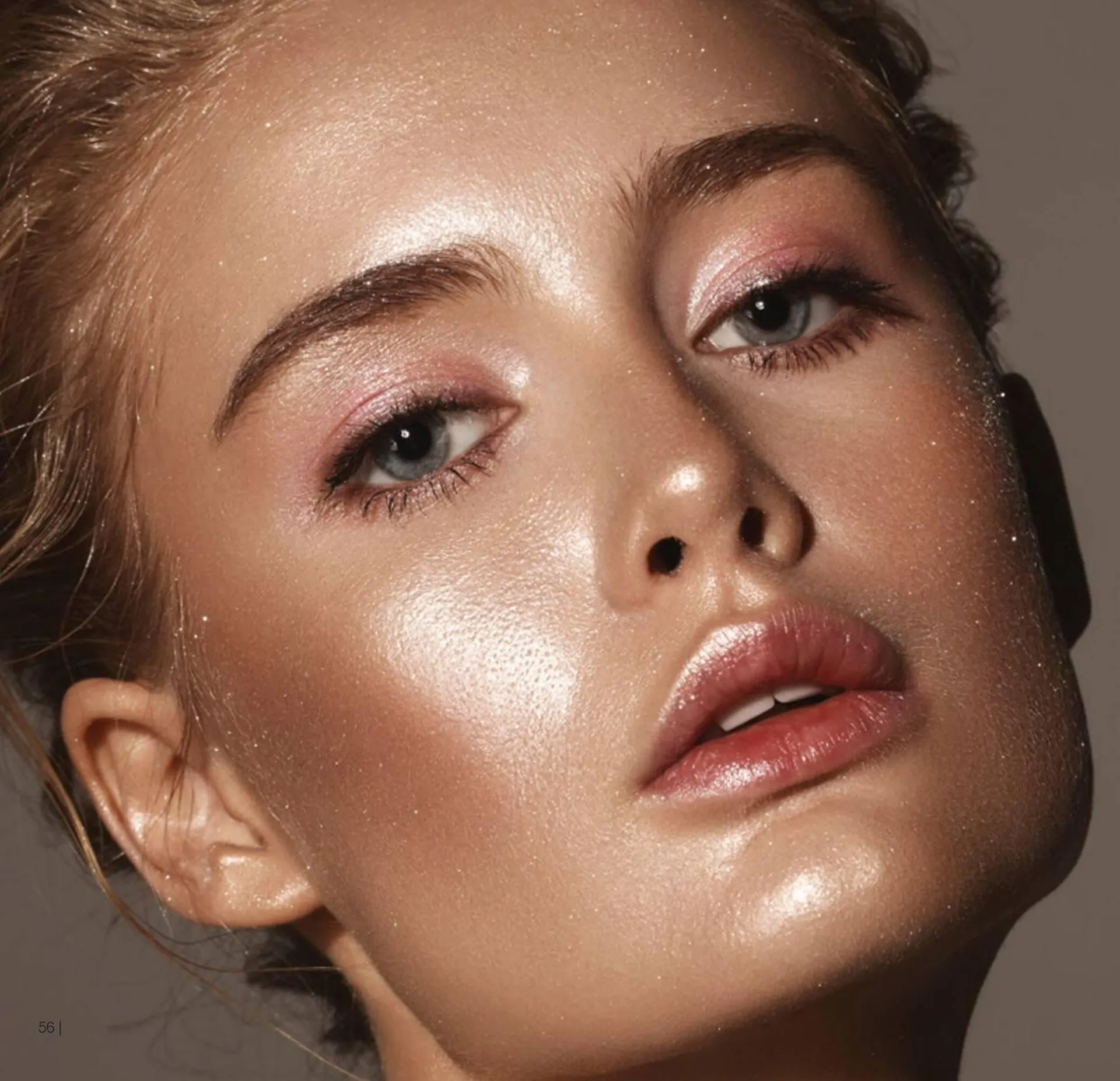 Catalog Catalog Farmasi de la 1 aprilie până la 31 august 2026 - Revista Pagina 56