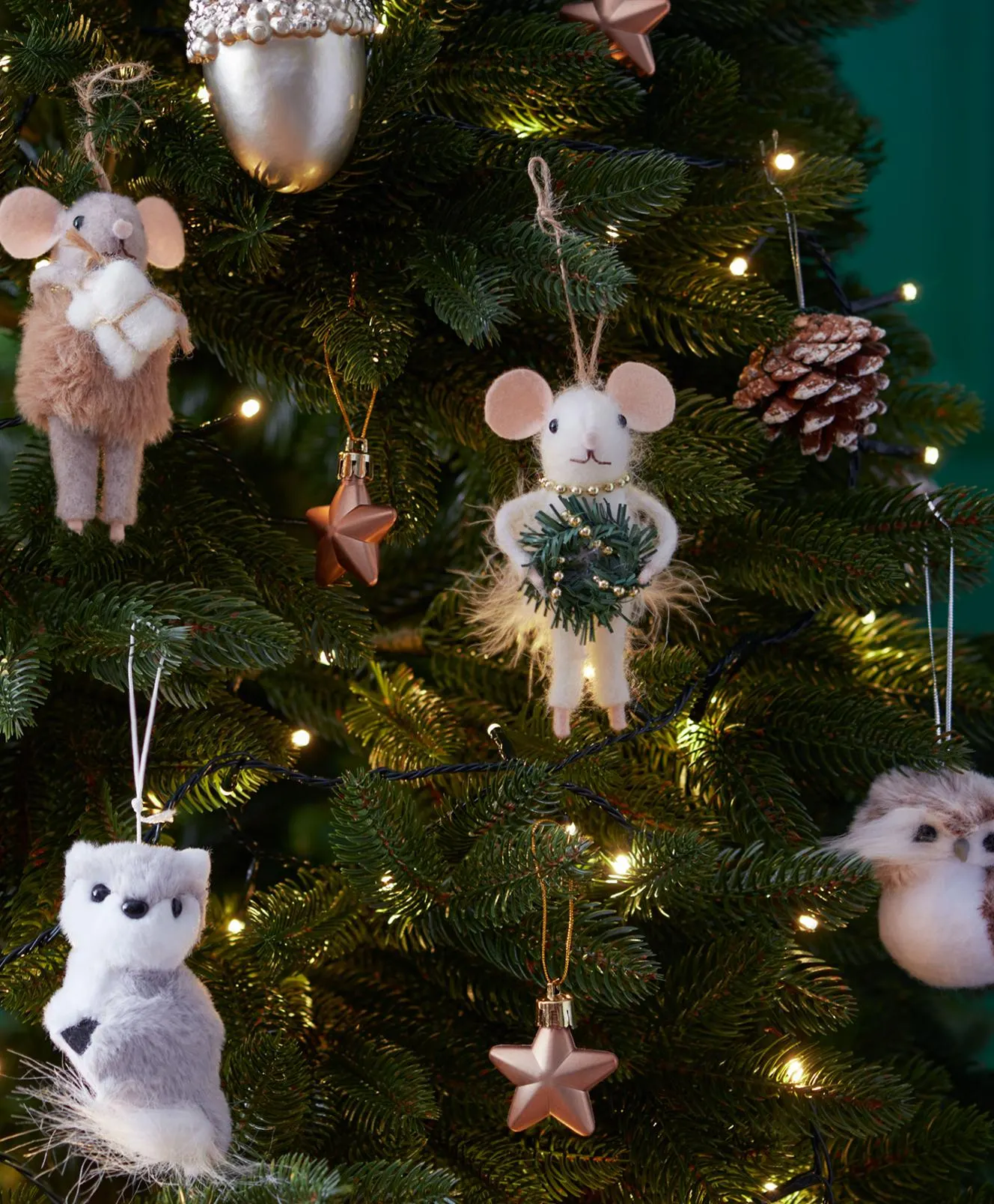 Ornamente pentru bradul de Crăciun