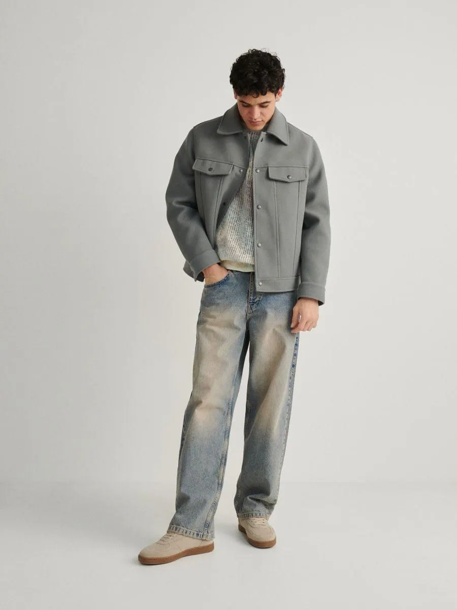 Jachetă scurta tip duffel