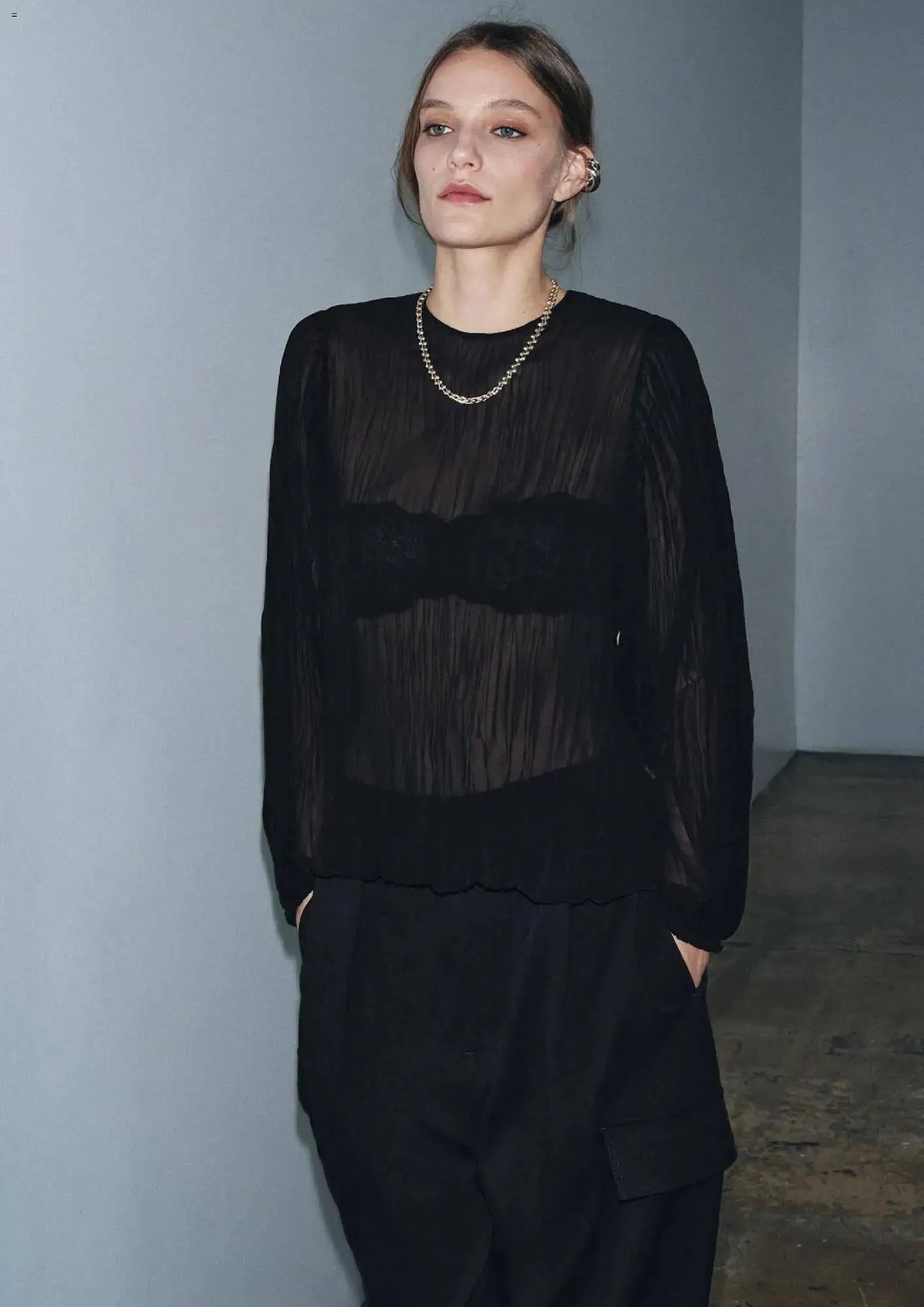 Catalog Magazine Zara de la 31 octombrie până la 5 decembrie 2025 - Revista Pagina 16