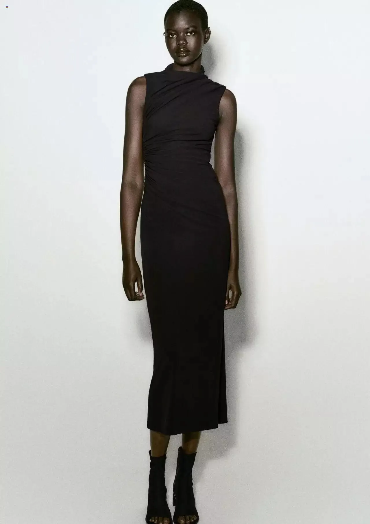 Catalog Zara catalog - Women de la 1 octombrie până la 31 decembrie 2023 - Revista Pagina 12