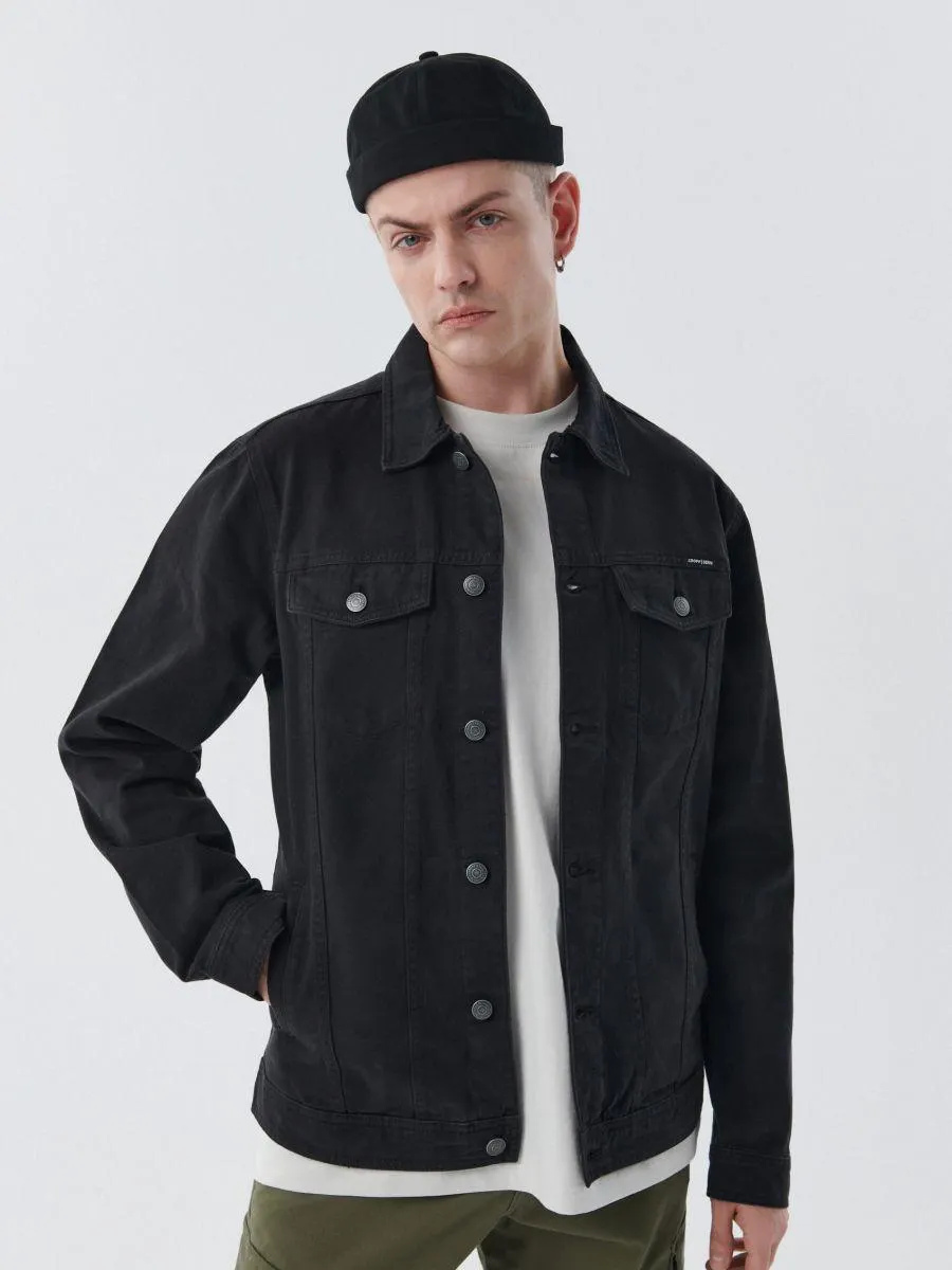 Geacă neagră din denim, cu buzunare