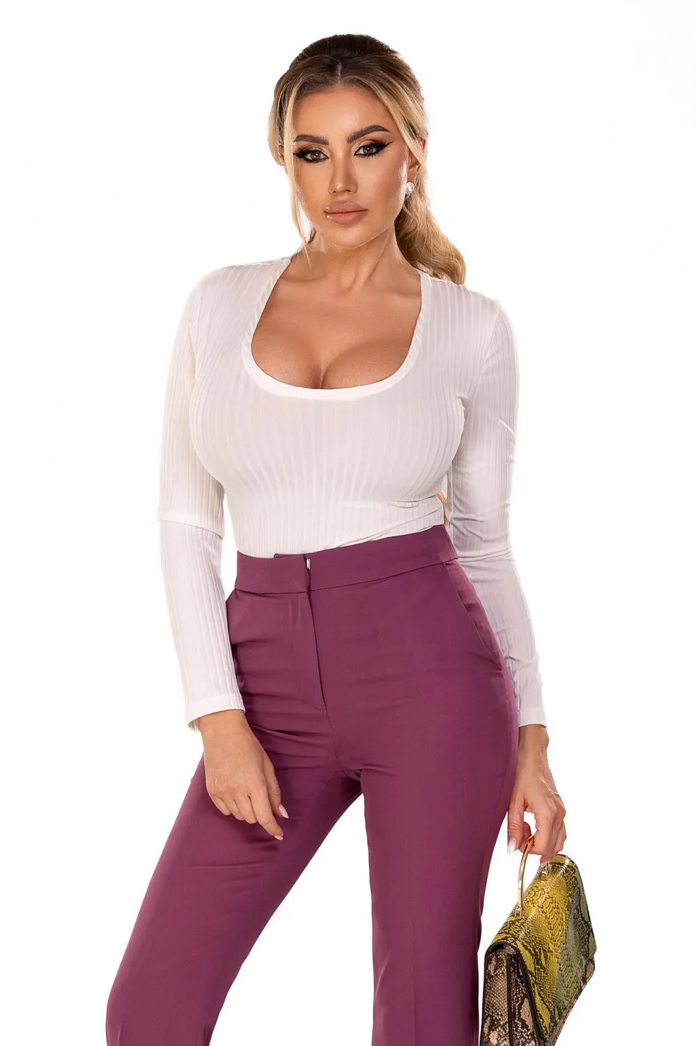 Bluza alba casual cu maneca lunga