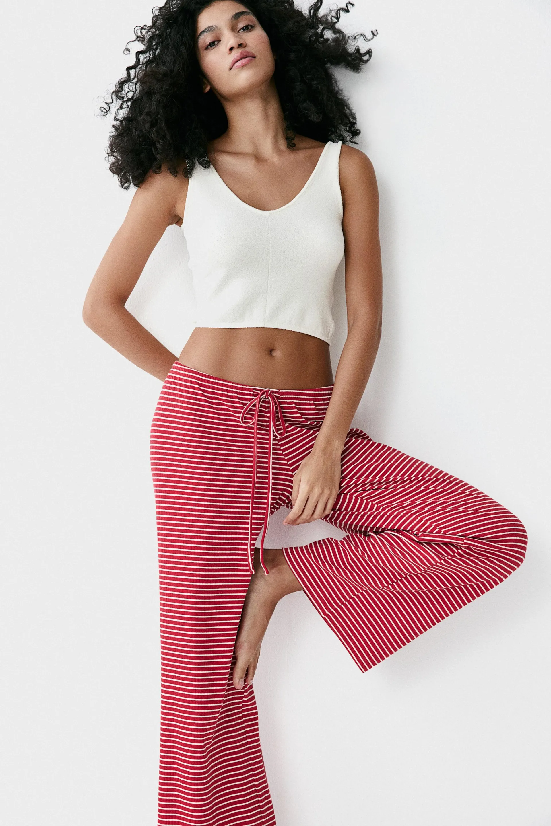 Pantaloni largi din jerseu