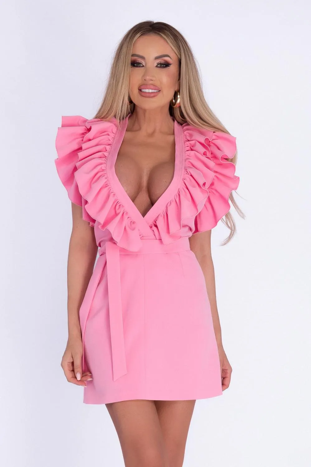 Rochie scurta roz cu volane la bust
