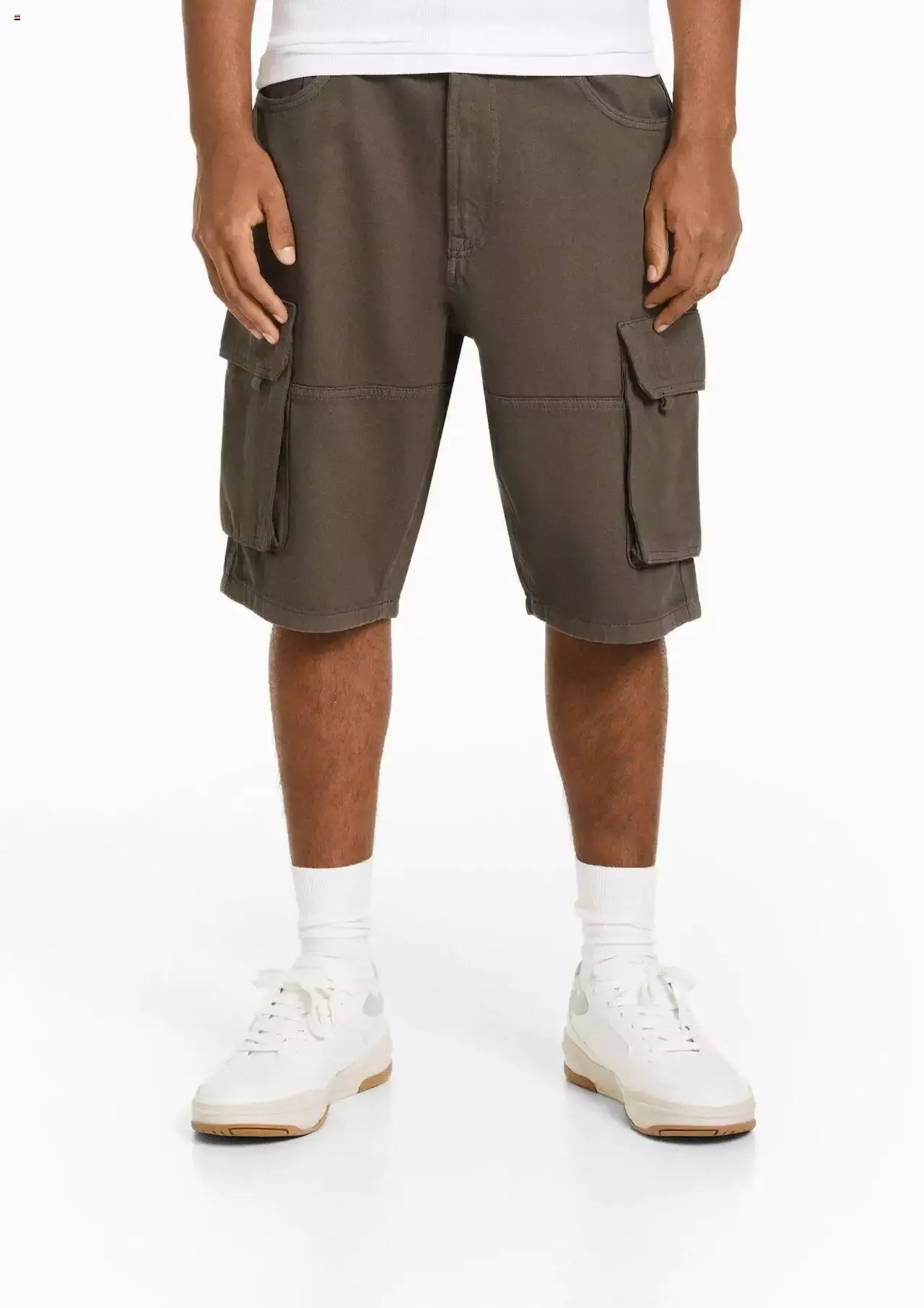 Catalog Bershka catalog - New In Men de la 1 iunie până la 31 decembrie 2023 - Revista Pagina 2