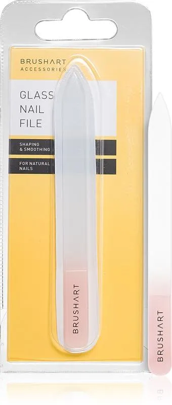 Manichiură și pile de unghii