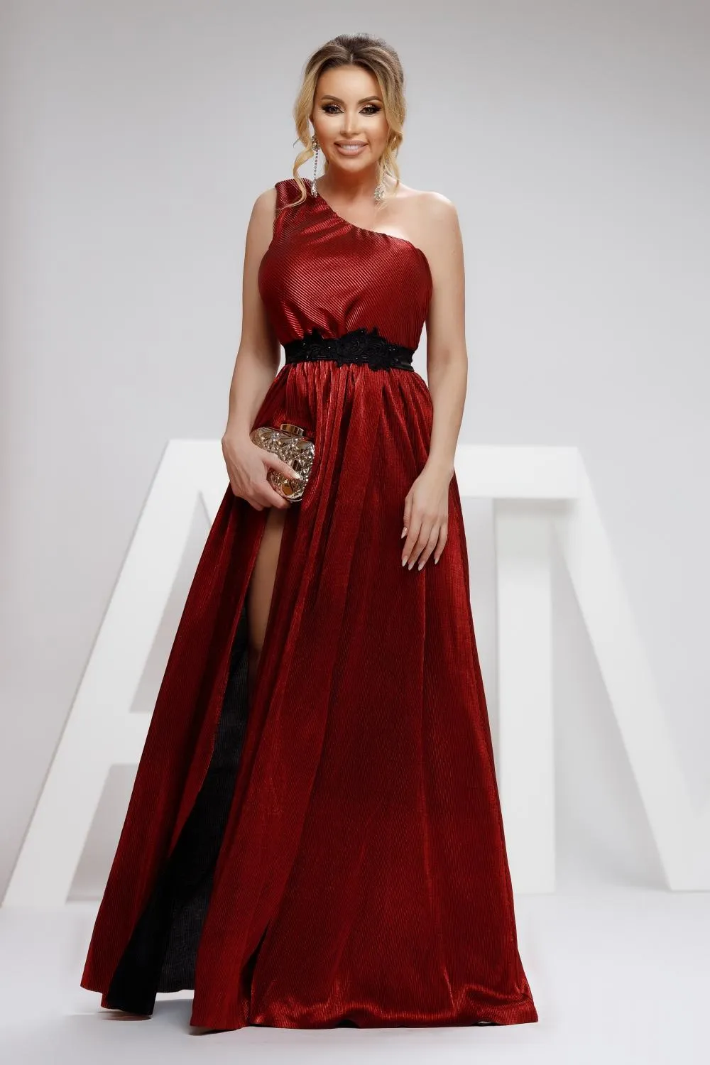 Rochie lunga bordo din crepe