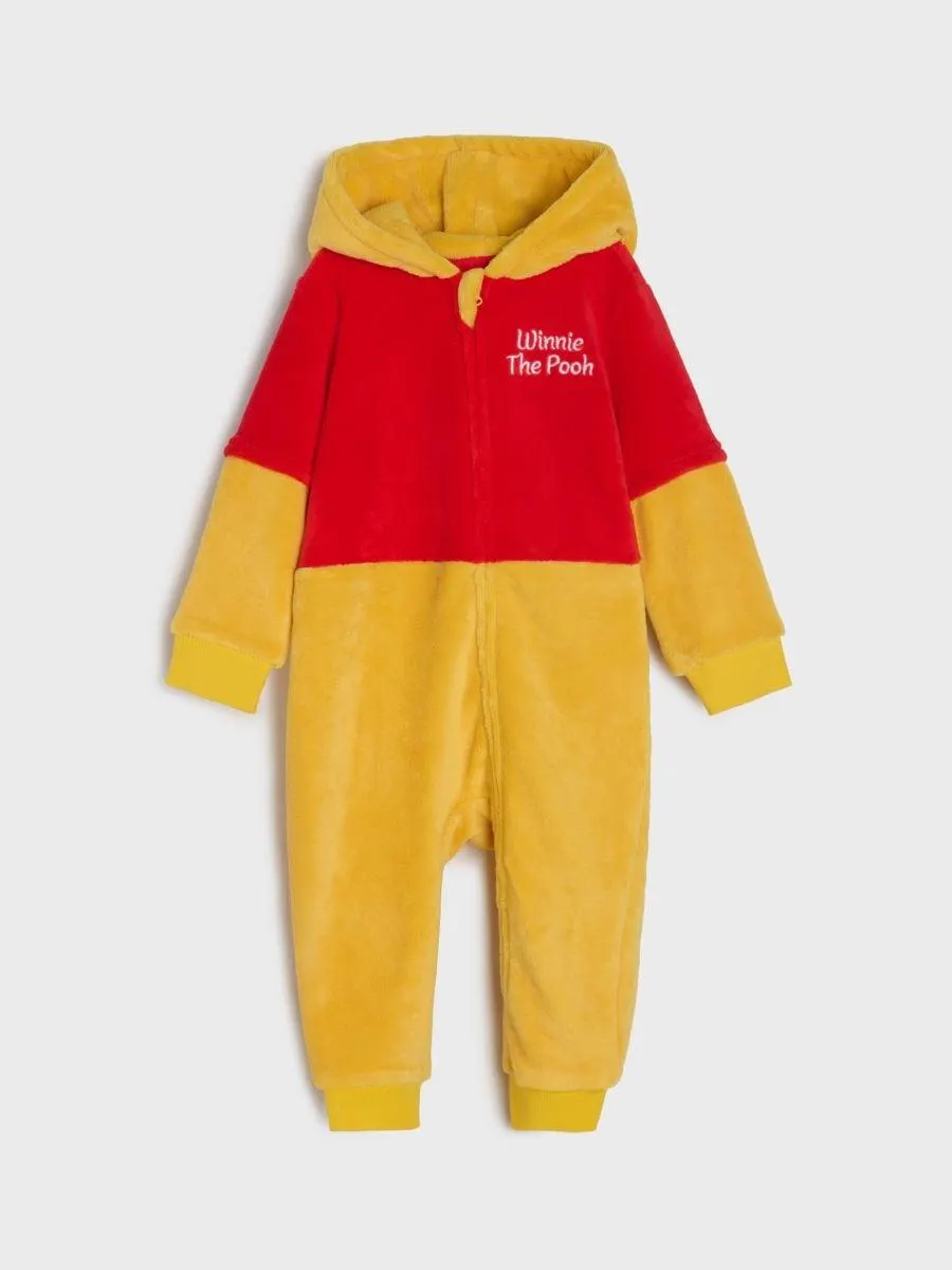Salopetă cu aplicație 3D Winnie the Pooh