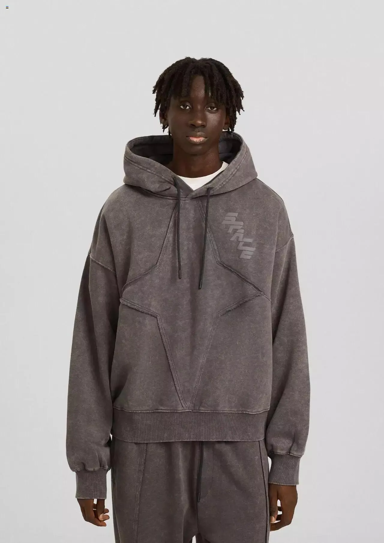 Catalog Bershka catalog - Men de la 1 decembrie până la 31 decembrie 2023 - Revista Pagina 11