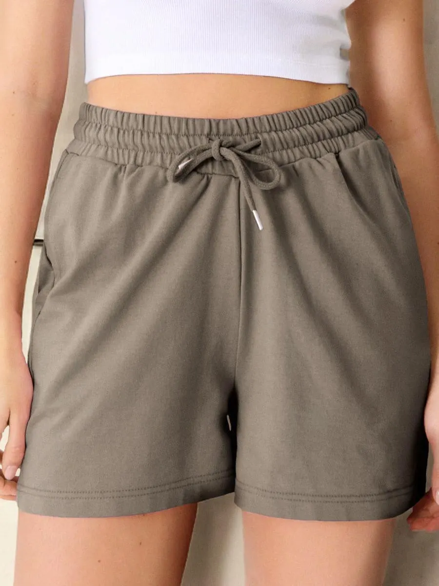 Pantaloni sport scurți