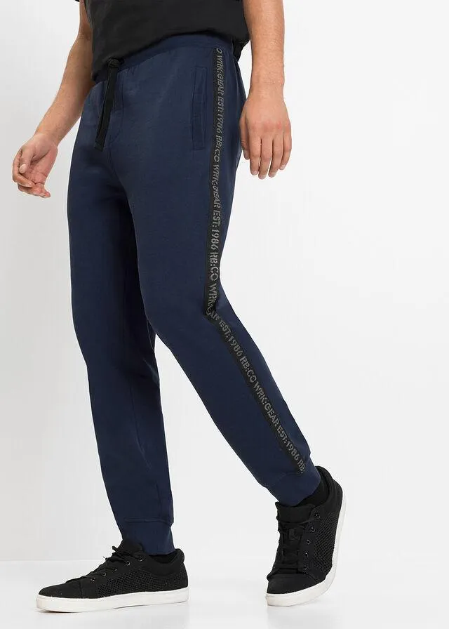 Pantaloni sport, detalii reflectorizante