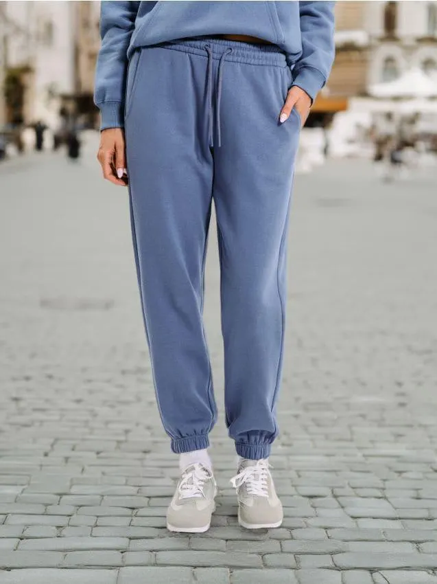 Pantaloni sport