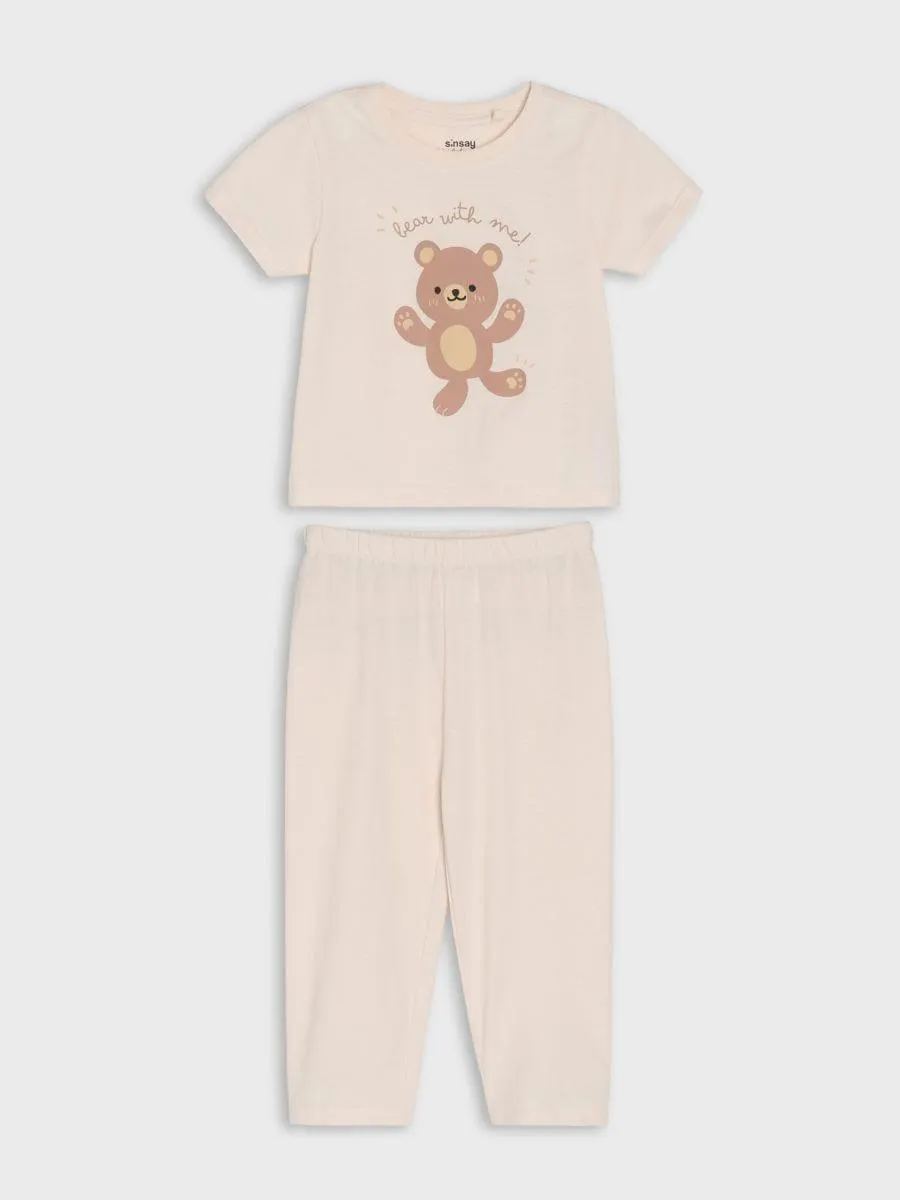 Pijama din două piese cu motiv de ursuleț