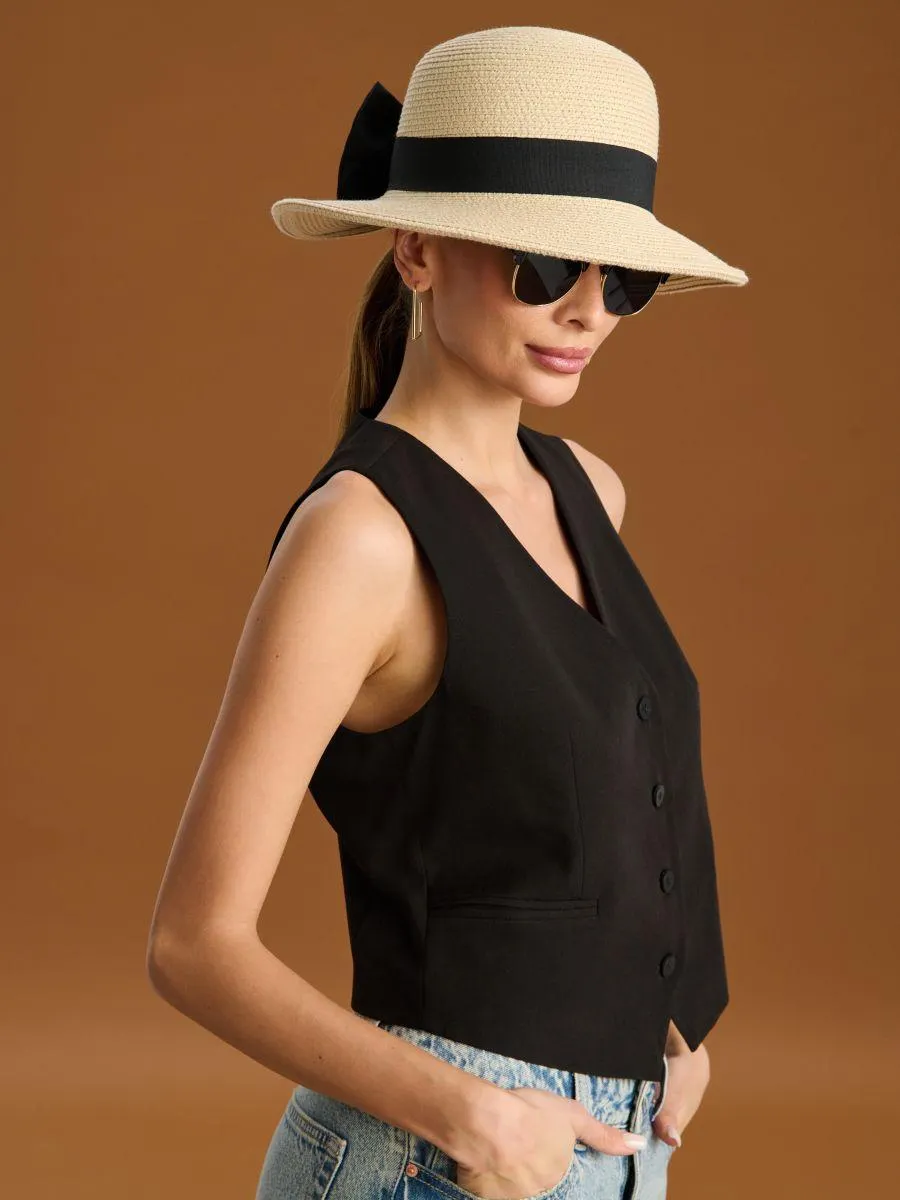 Pălărie împletită, cu fundiță