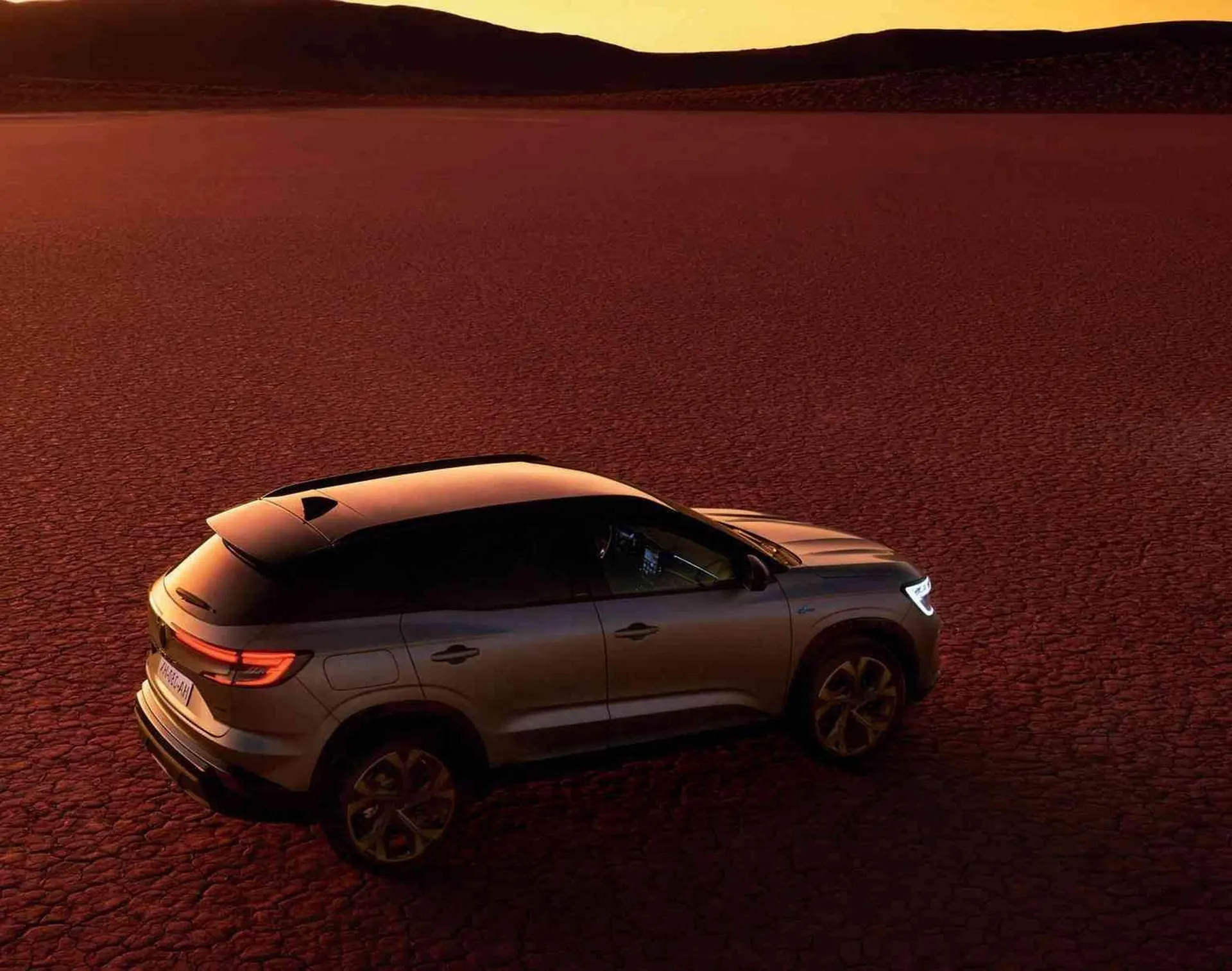 Catalog Renault catalog de la 1 ianuarie până la 31 decembrie 2023 - Revista Pagina 4