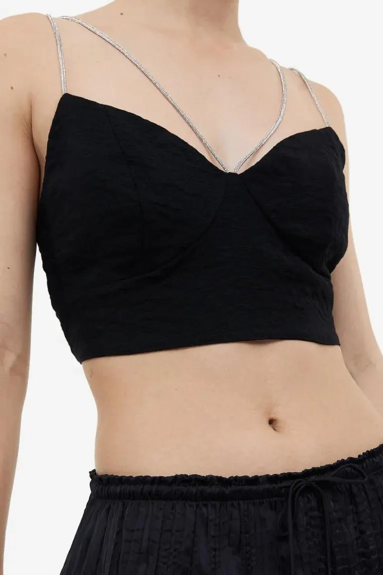 Pantaloni scurți plisați din satin