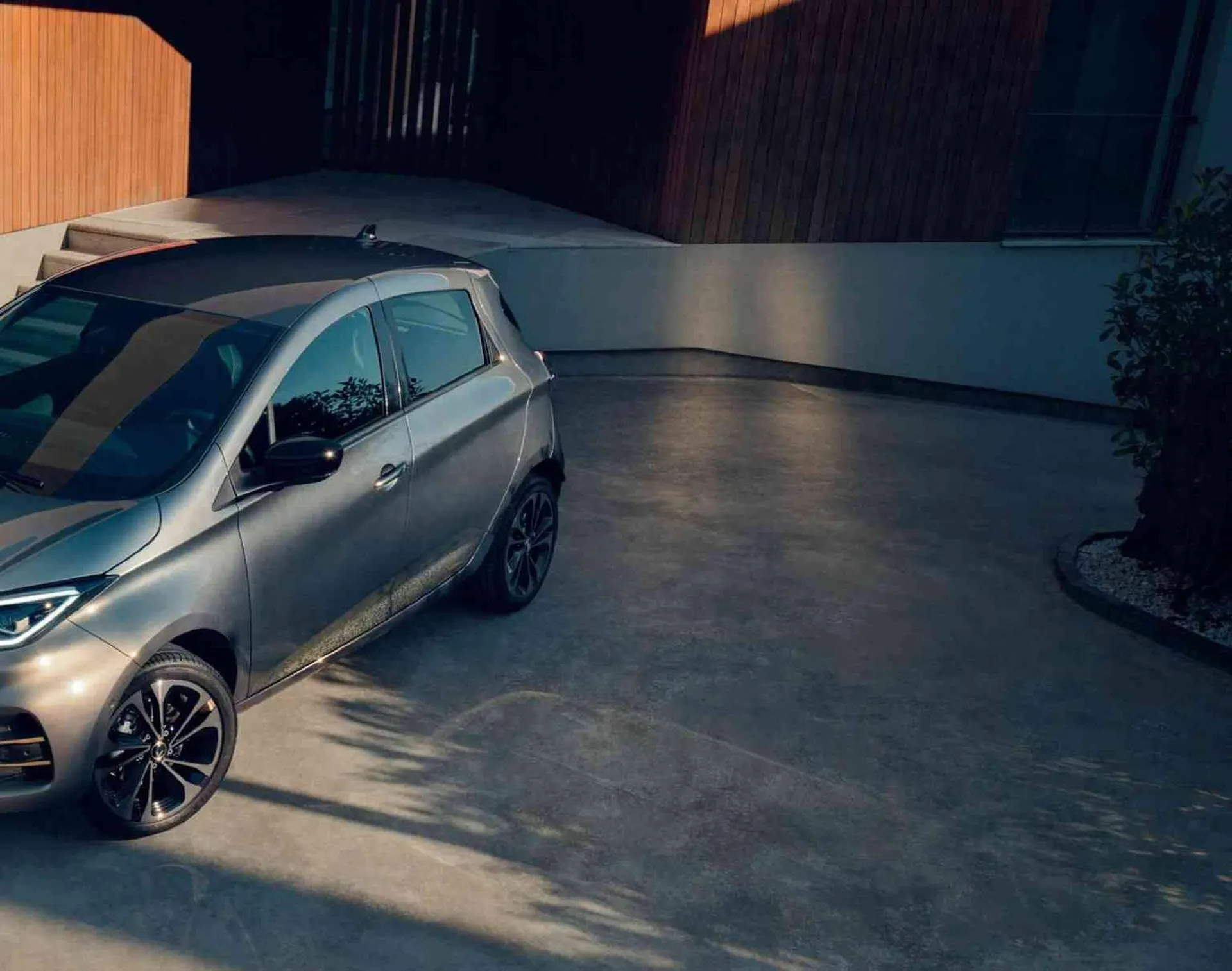 Catalog Renault catalog de la 1 ianuarie până la 31 decembrie 2023 - Revista Pagina 15