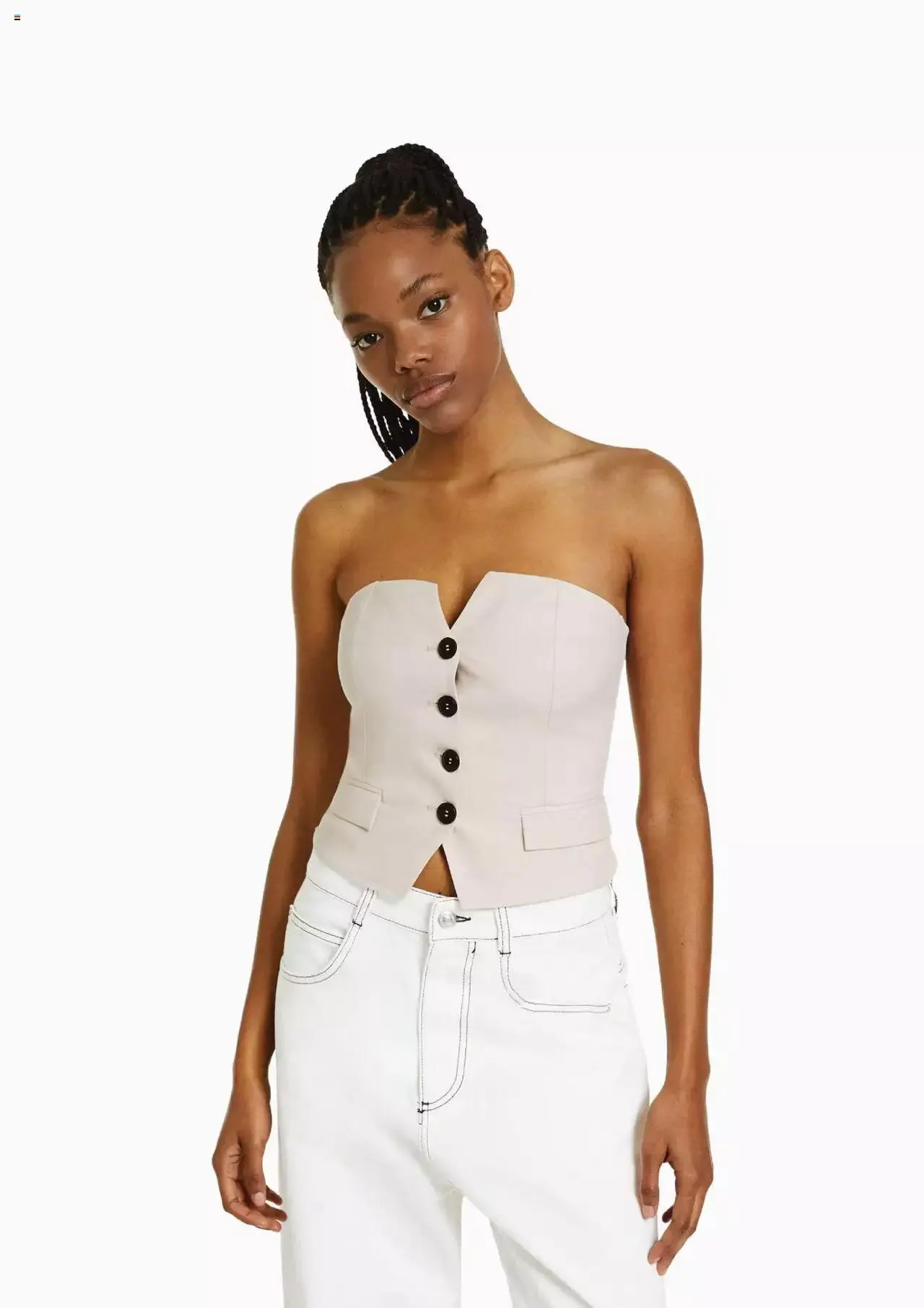 Catalog Bershka catalog - New In Women de la 1 aprilie până la 31 decembrie 2023 - Revista Pagina 13