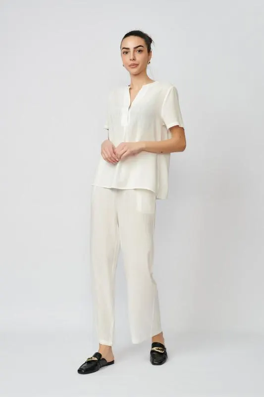 Pantaloni dama din vascoza albi cu buzunare