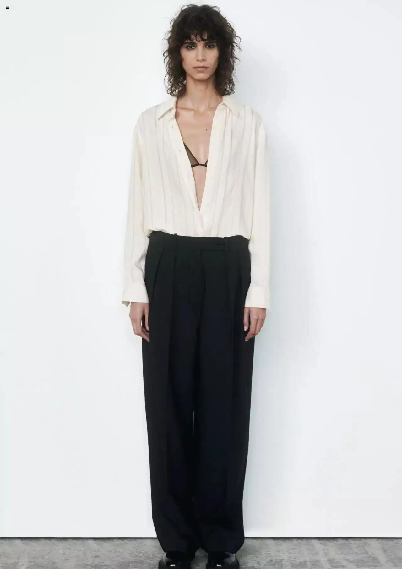 Catalog Zara catalog - Women de la 1 octombrie până la 31 decembrie 2023 - Revista Pagina 6