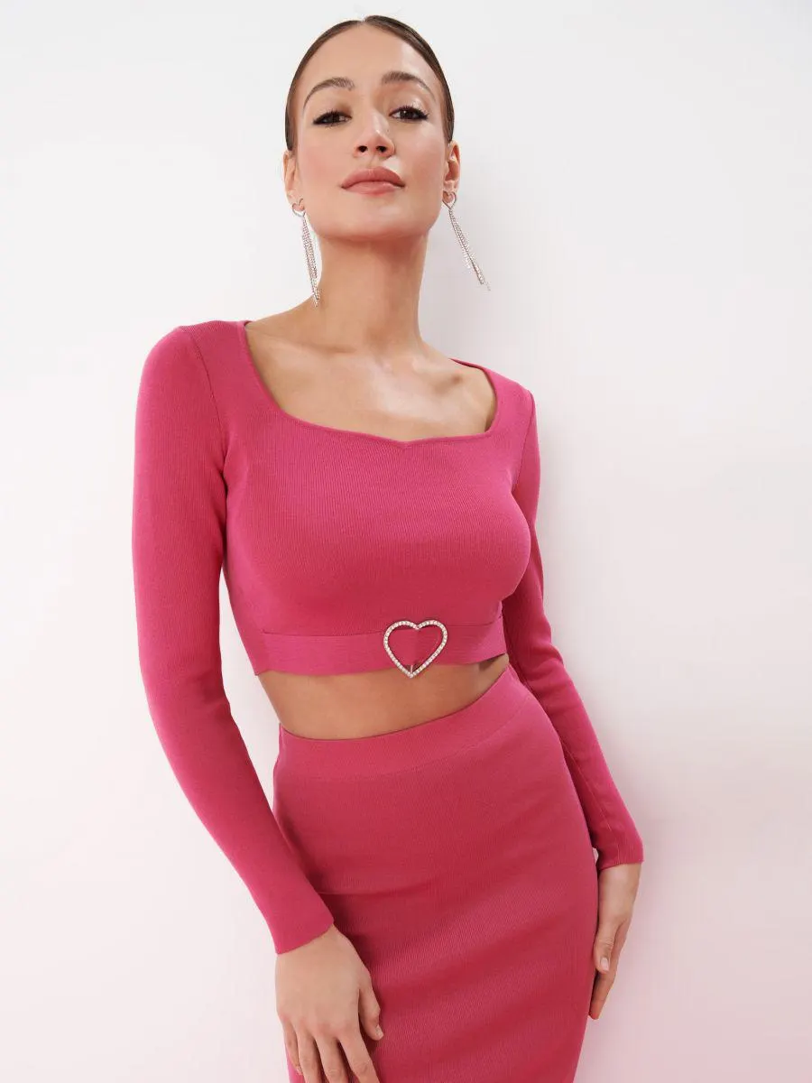 Pulover ajustat pe corp