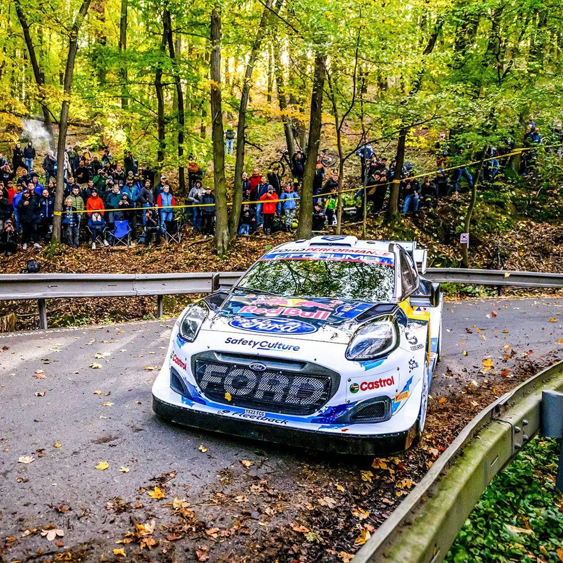 Catalog Ford TRANSIT COURIER catalog de la 23 octombrie până la 5 noiembrie 2024 - Revista Pagina 12