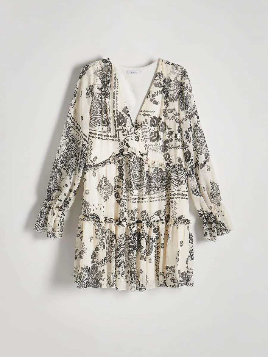 Rochie mini cu model