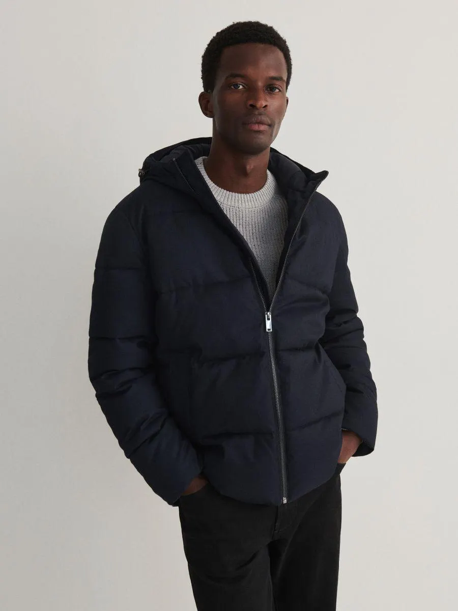 Geacă matlasată, cu glugă