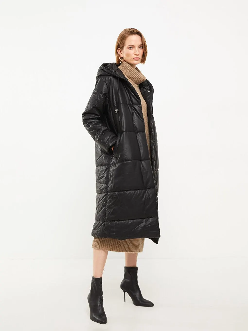 NEGRU Geacă Scurtă Din İmitație Piele