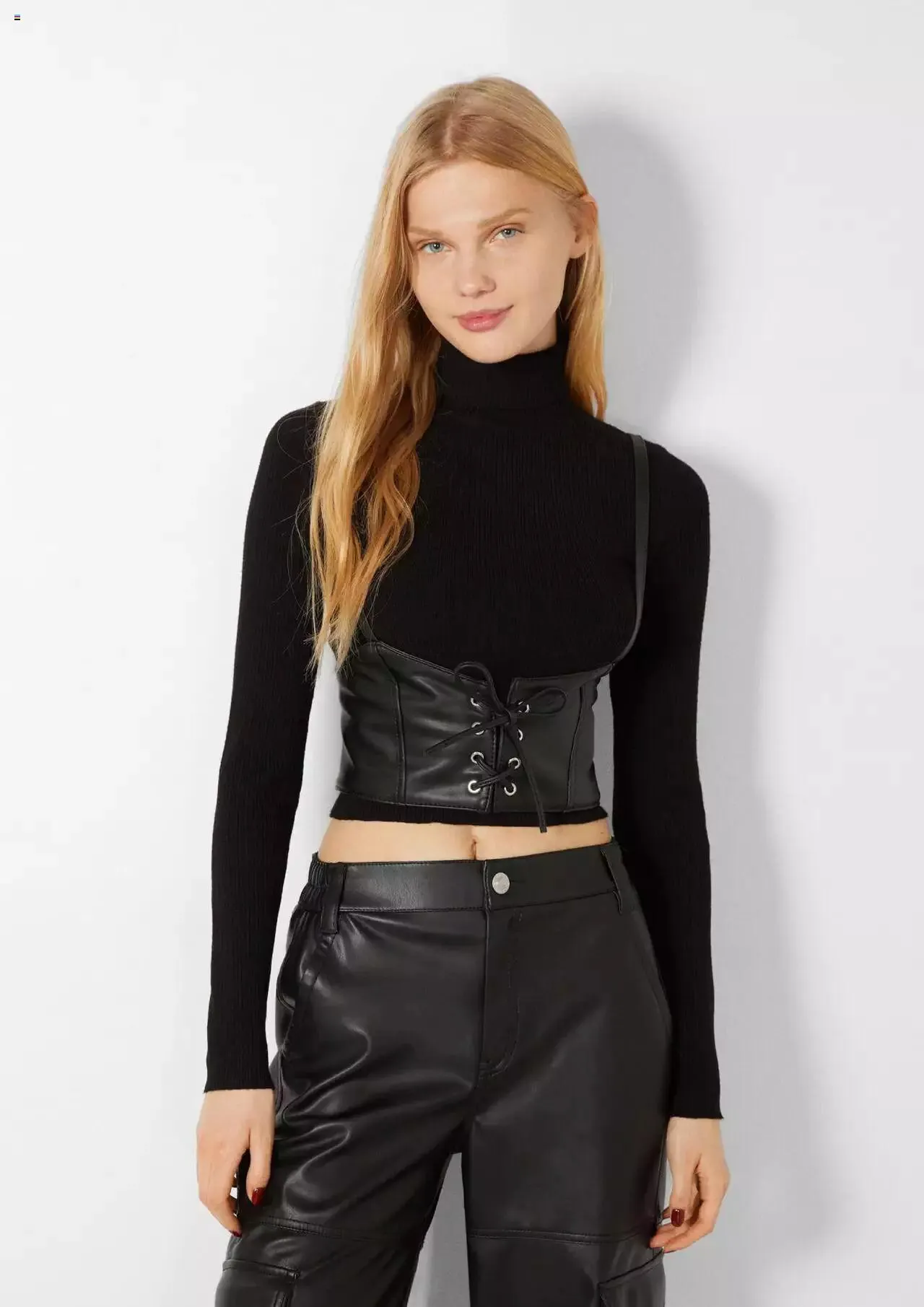 Catalog Bershka - New In Women de la 5 ianuarie până la 31 decembrie 2023 - Revista Pagina 12