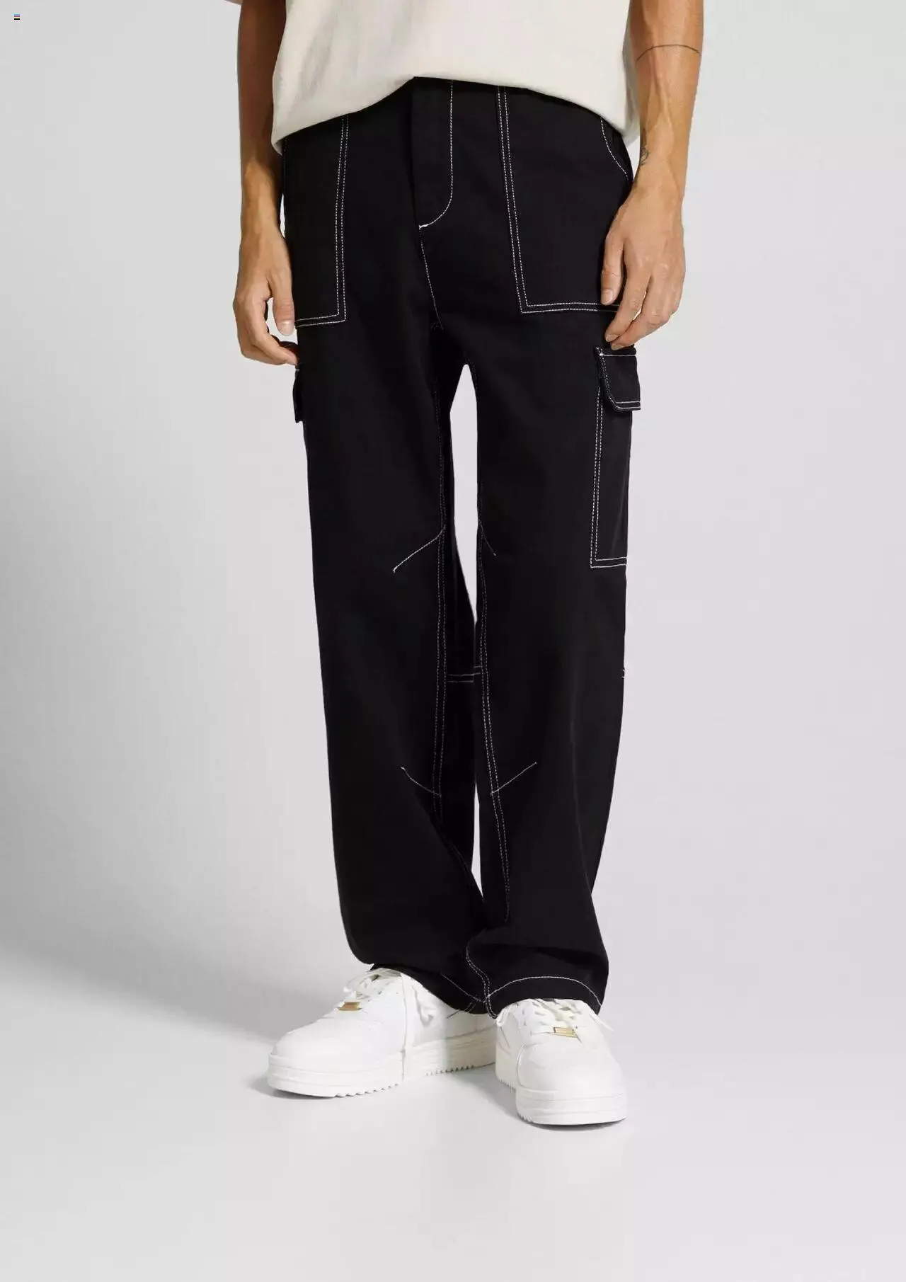 Catalog Bershka catalog - Men de la 1 decembrie până la 31 decembrie 2023 - Revista Pagina 6