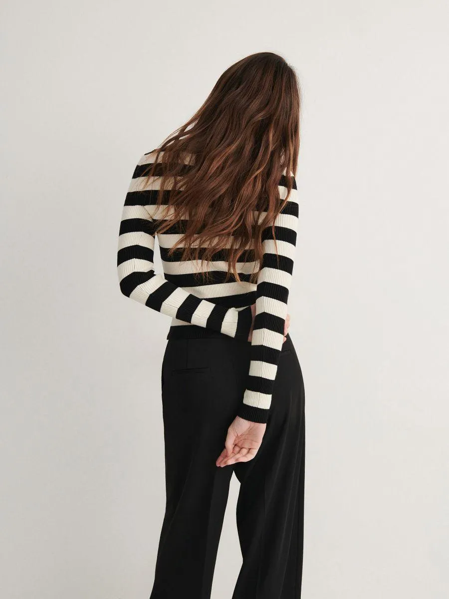 Pulover cu conținut ridicat de viscoză