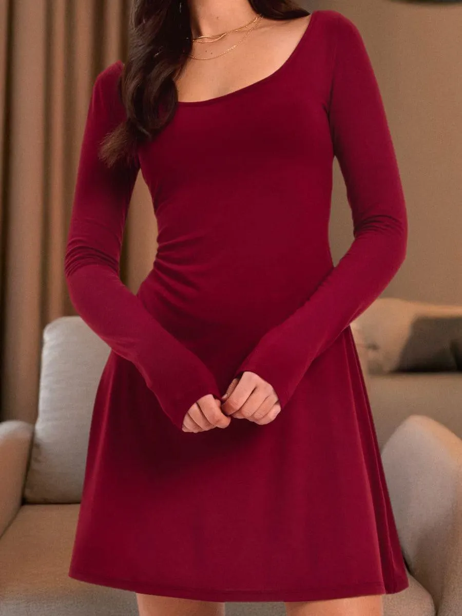 Rochie mini cu mânecă lungă