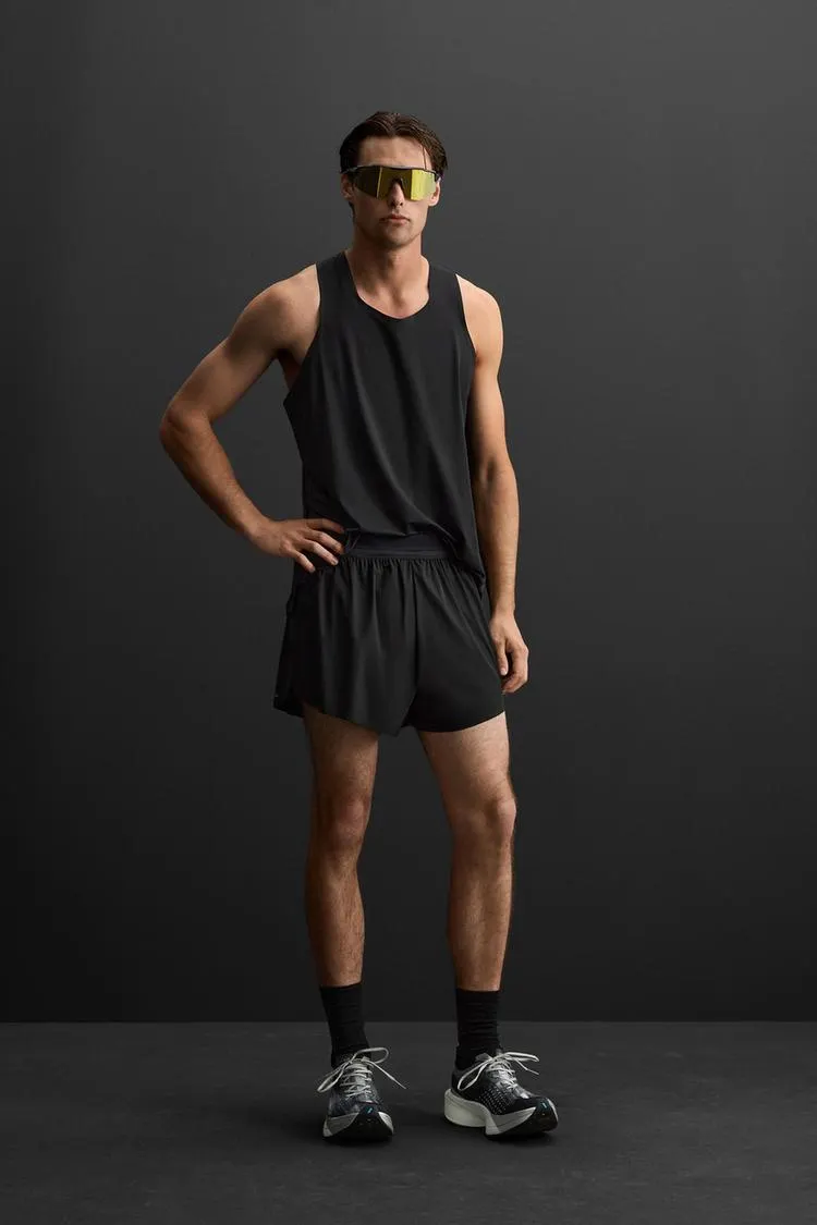 PANTALONI SCURȚI DE ALERGARE