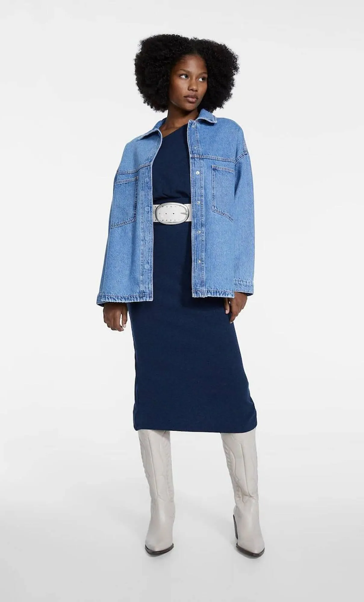 Catalog Stradivarius catalog de la 11 august până la 26 august 2023 - Revista Pagina 11